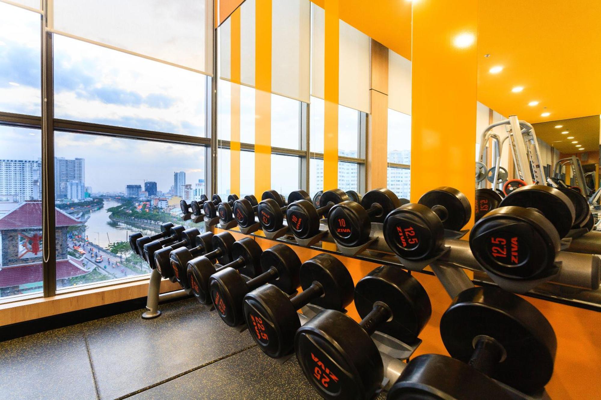 Stay With Me Saigon Apartment - Rivergate Residence Хошимин Экстерьер фото