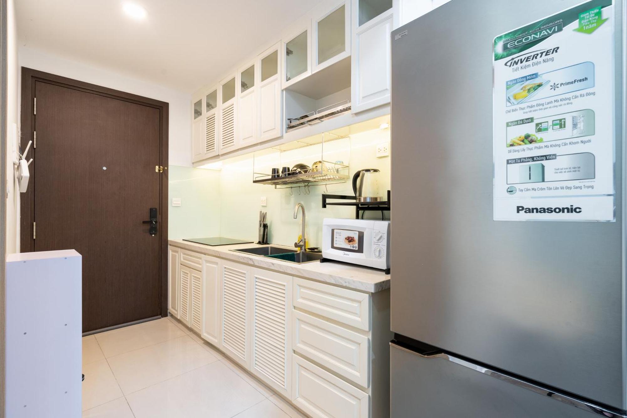 Stay With Me Saigon Apartment - Rivergate Residence Хошимин Экстерьер фото