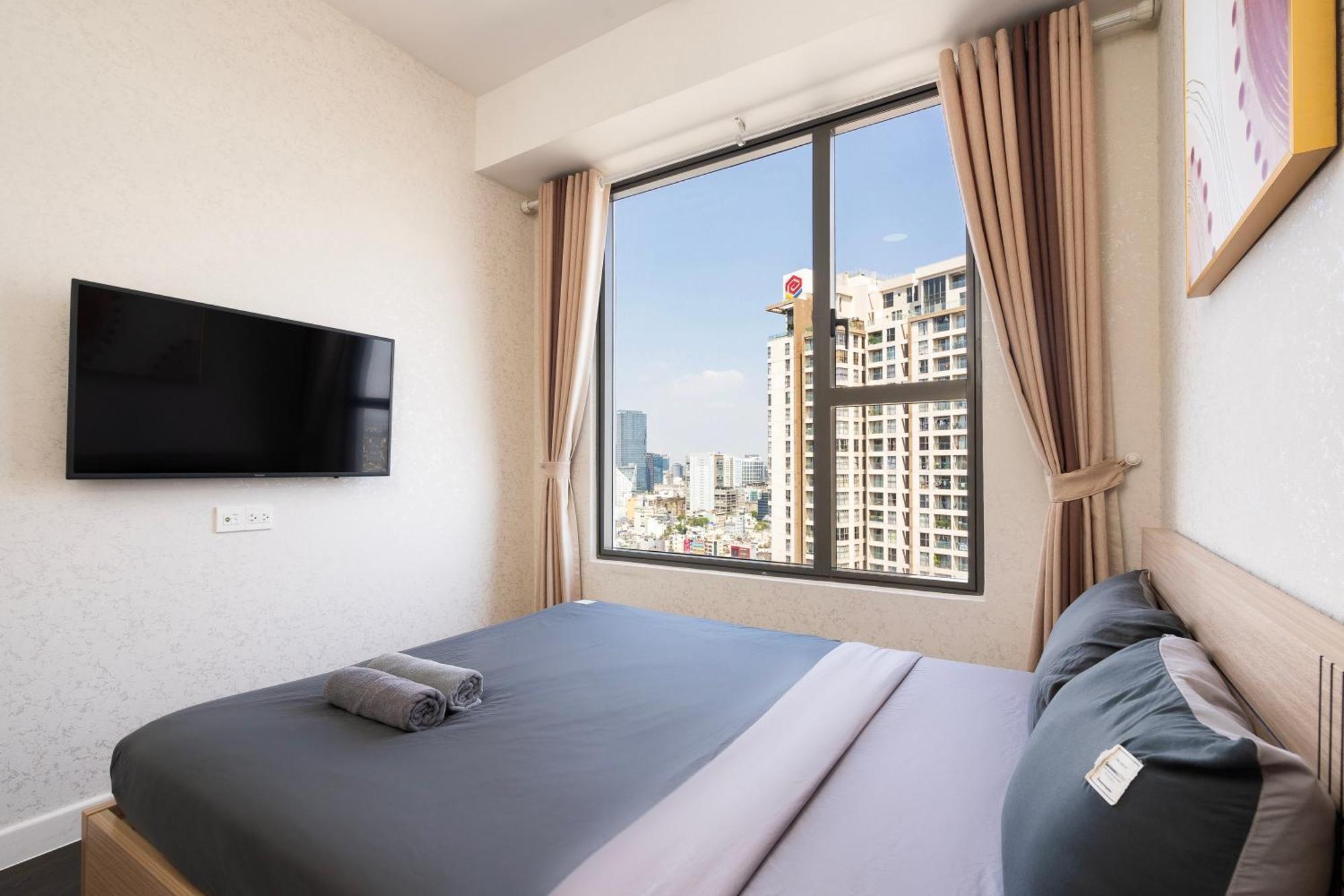 Stay With Me Saigon Apartment - Rivergate Residence Хошимин Экстерьер фото